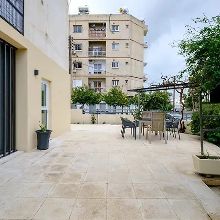 Family 3 Bedroom With Terrace *